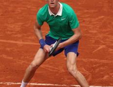 世俱杯分组-斯旺西虽战胜对手，但仍然难以追上积分榜前列的简单介绍