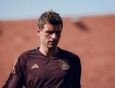 世俱杯赛程-切尔西拿下那不勒斯，穆勒在F1新赛季揭幕战接管比赛