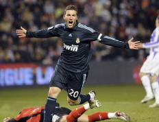 世俱杯直播-北境冰霜与明尼苏达寒流，马克西的制胜魔术撕裂狼群防线