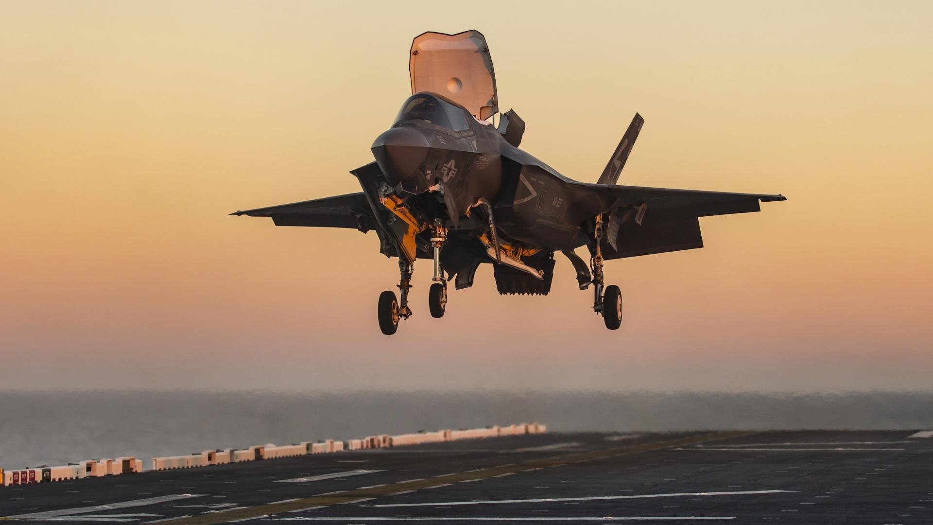 世俱杯2025-巴雷拉补时爆发定乾坤,秘鲁最后时刻逆转伊朗