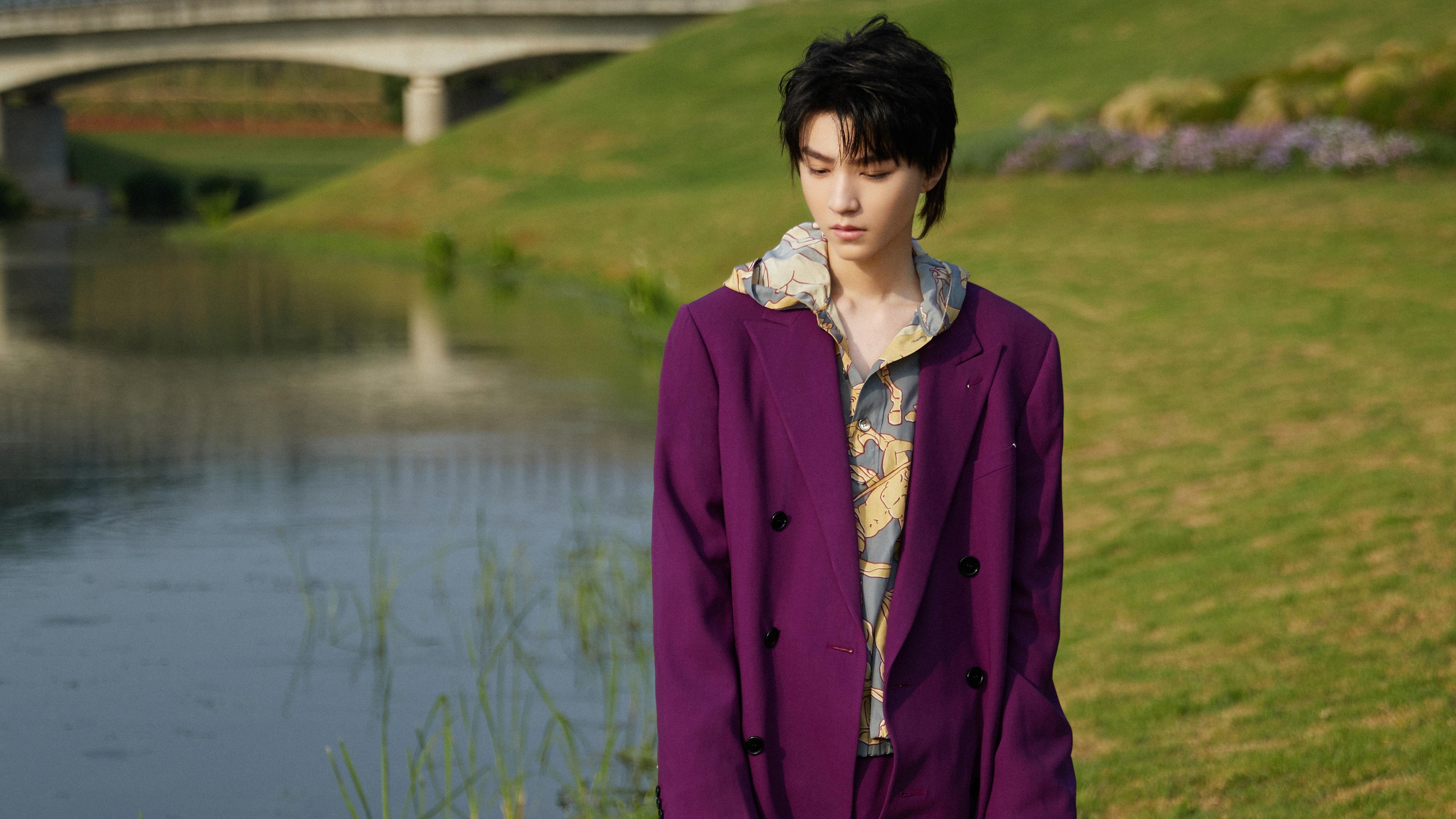 世俱杯决赛-恩比德主宰比赛走向，奇才与骑士对决中的王者身影